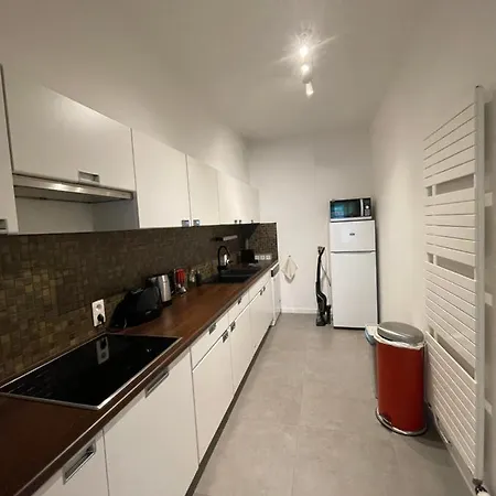 Lovely 2 Bedroom Appartment Near Knokke-Strand Beach Bar Exterior photo