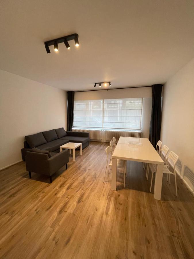 Lovely 2 Bedroom Near Knokke-strand Bar Apartment *
